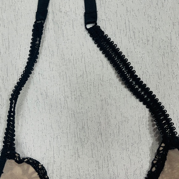 Nwt Youmita Black Embroidered Teddy S, M, L - Picture 9 of 11